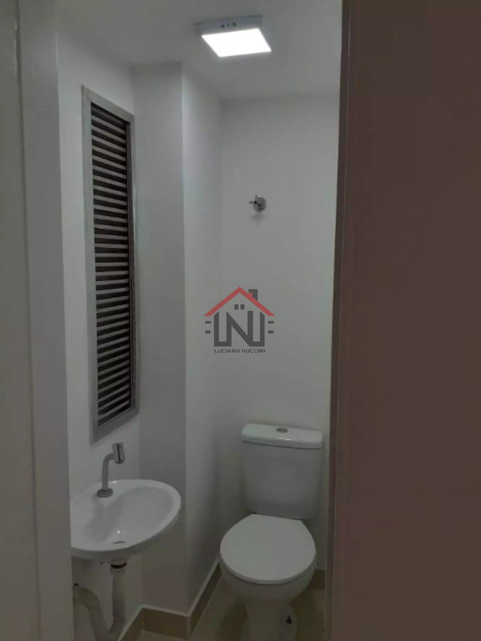 Imóvel à venda ou locação em Indianópolis, São Paulo-SP: 6 banheiros, 3 vagas, 124m² de área. Confira!