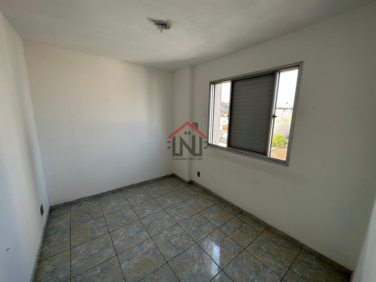 Apartamento à venda em São Paulo-SP, bairro Sacomã: 1 quarto, 1 sala, 1 banheiro, 1 vaga de garagem, 35m². Venha conferir!