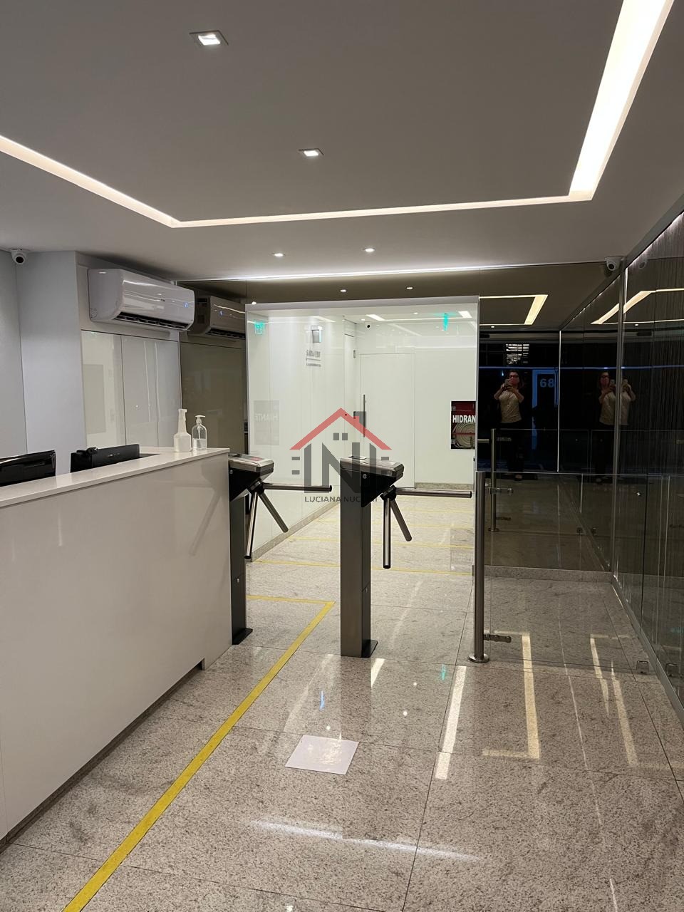 Conjunto Comercial para Locação em São Paulo-SP, Jardim Paulista: 5 Salas, 2 Banheiros, 58m² de Área. Agende sua visita!
