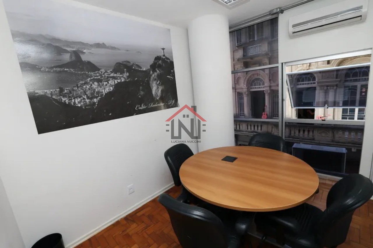 Oportunidade única: Conjunto Comercial de 330m² na Vila Fachini, São Paulo-SP, para locação!