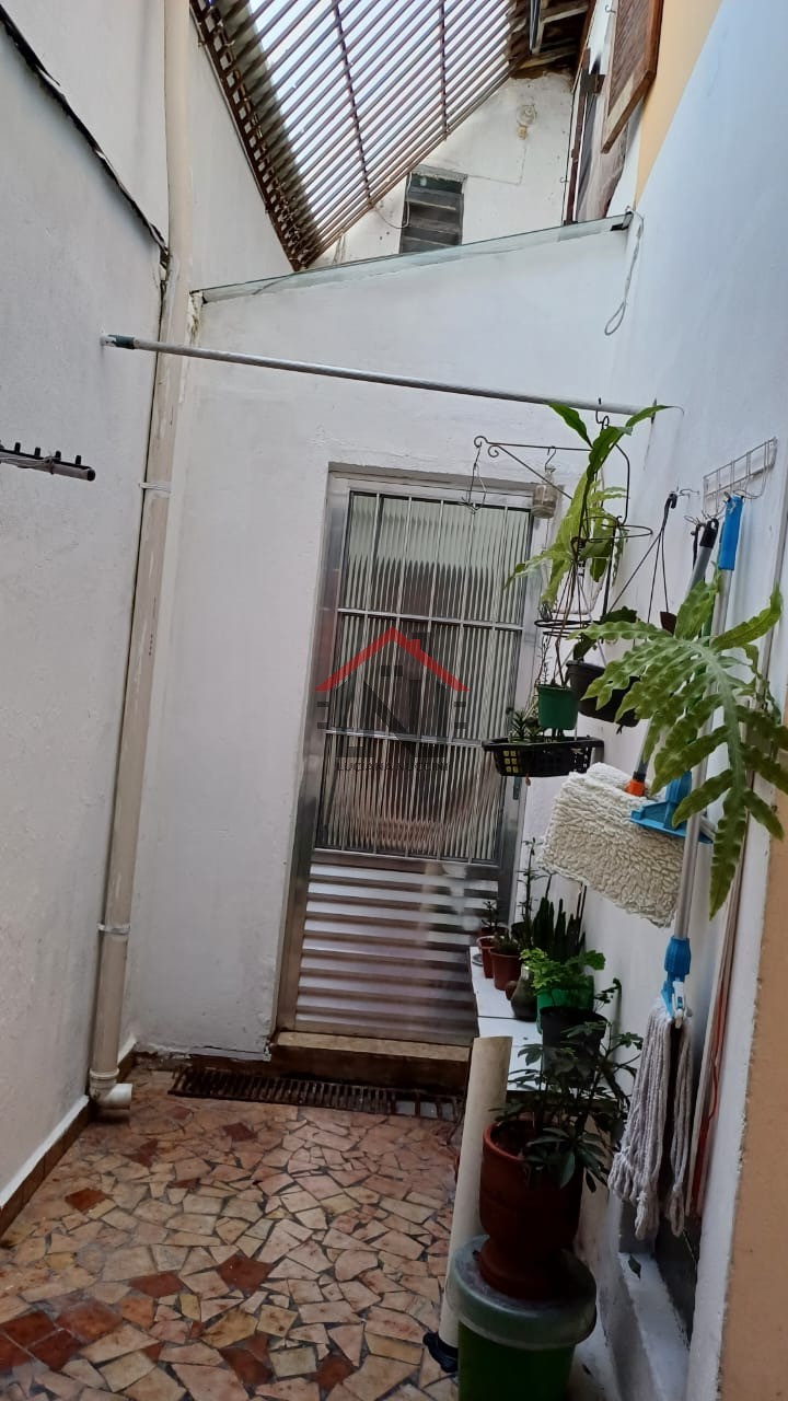 Imperdível casa para venda ou locação na Vila Santa Eulalia, São Paulo-SP: 3 quartos, 1 sala, 3 banheiros, 2 vagas de garagem, 180,00 m².