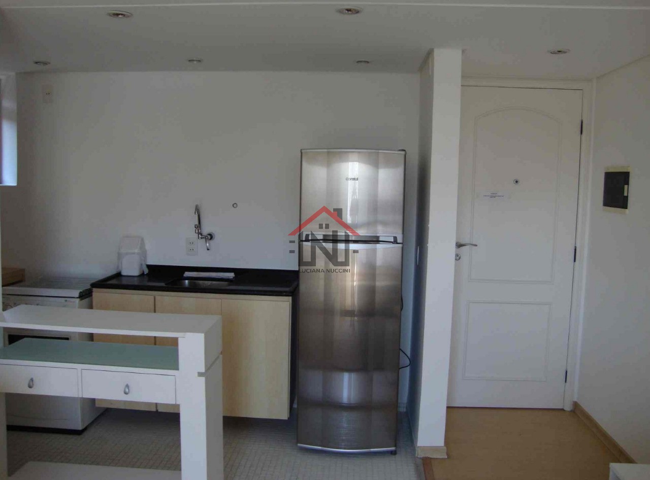 Aluguel de Apartamento no Morumbi, São Paulo-SP: 1 quarto, 1 sala, 1 banheiro, 1 vaga, 45 m² de área