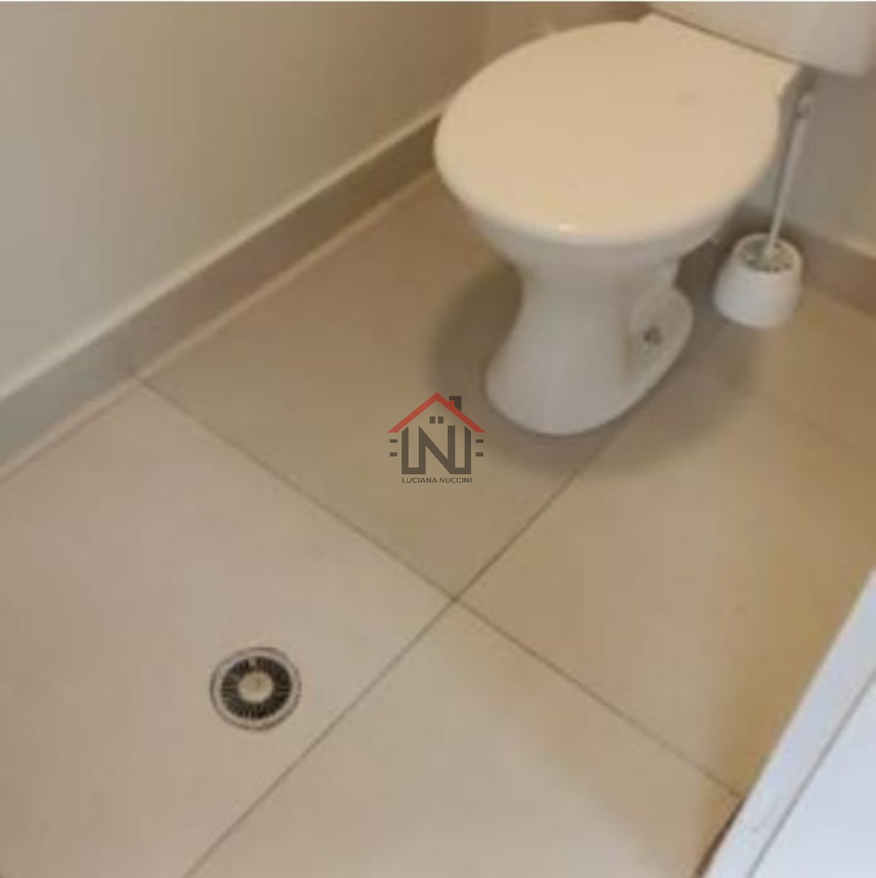 Imperdível oportunidade: Casa comercial à venda em Indianópolis, São Paulo-SP! 2 quartos, 1 banheiro, 100m² de área.