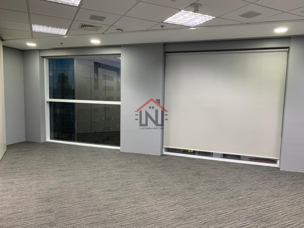 Conjunto Comercial de Alto Padrão na Vila Olímpia - São Paulo-SP 1 sala, 6 banheiros, 11 vagas de garagem, 373 m²