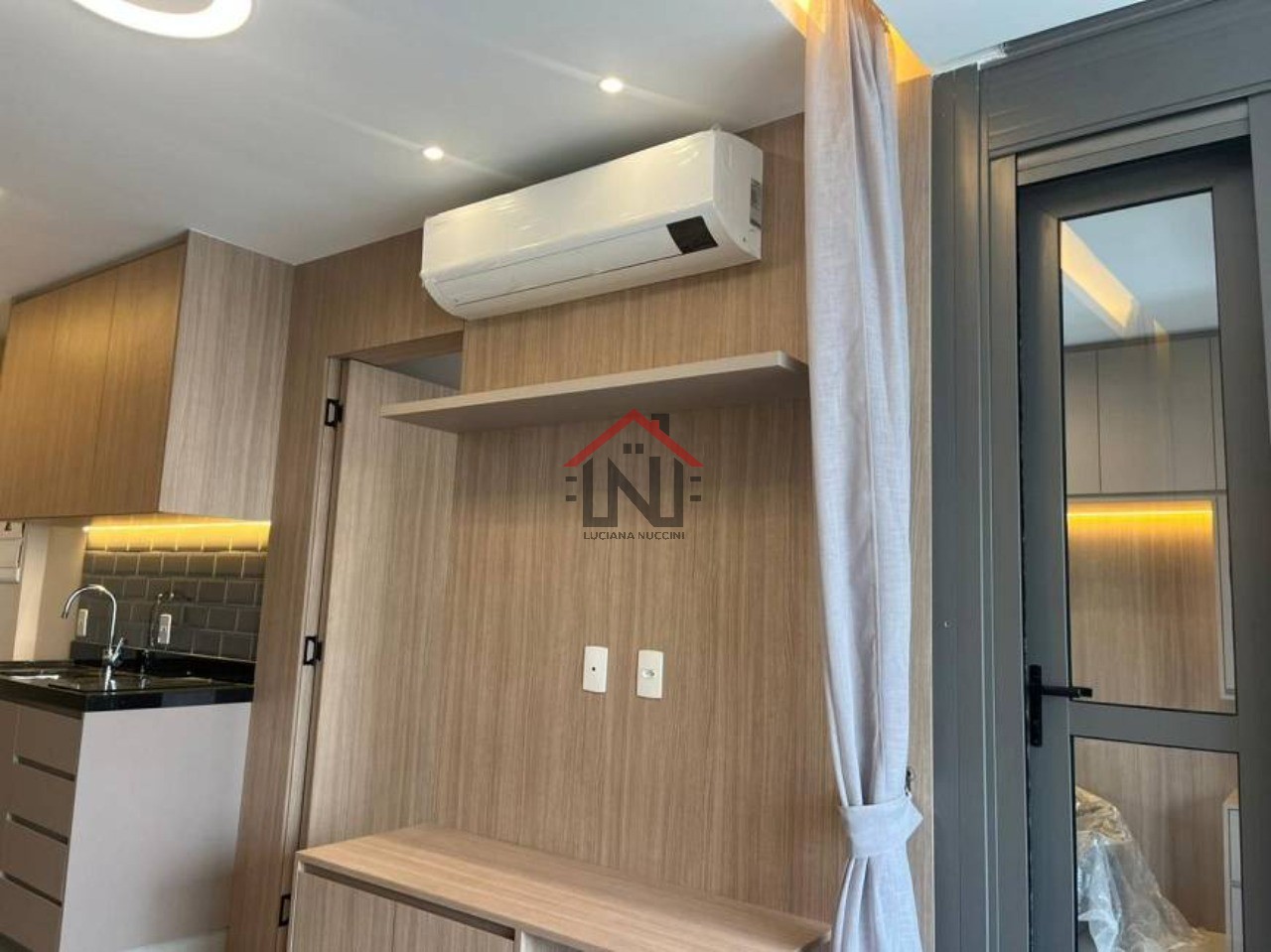 Apartamento para locação no paraíso: 1 quarto, 1 sala, 1 ban
