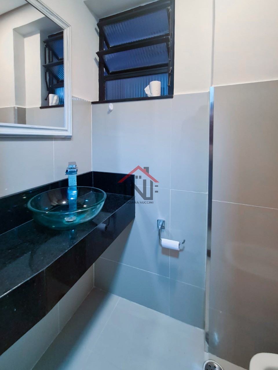 Aluguel de Apartamento Comercial de 155m² com 1 Banheiro no Centro de São Paulo-SP