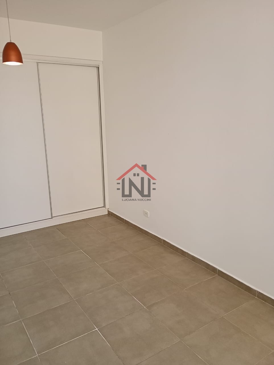 Studio de Luxo para Locação em Pinheiros - São Paulo-SP: 1 Quarto, 1 Banheiro, 24m², Imperdível!