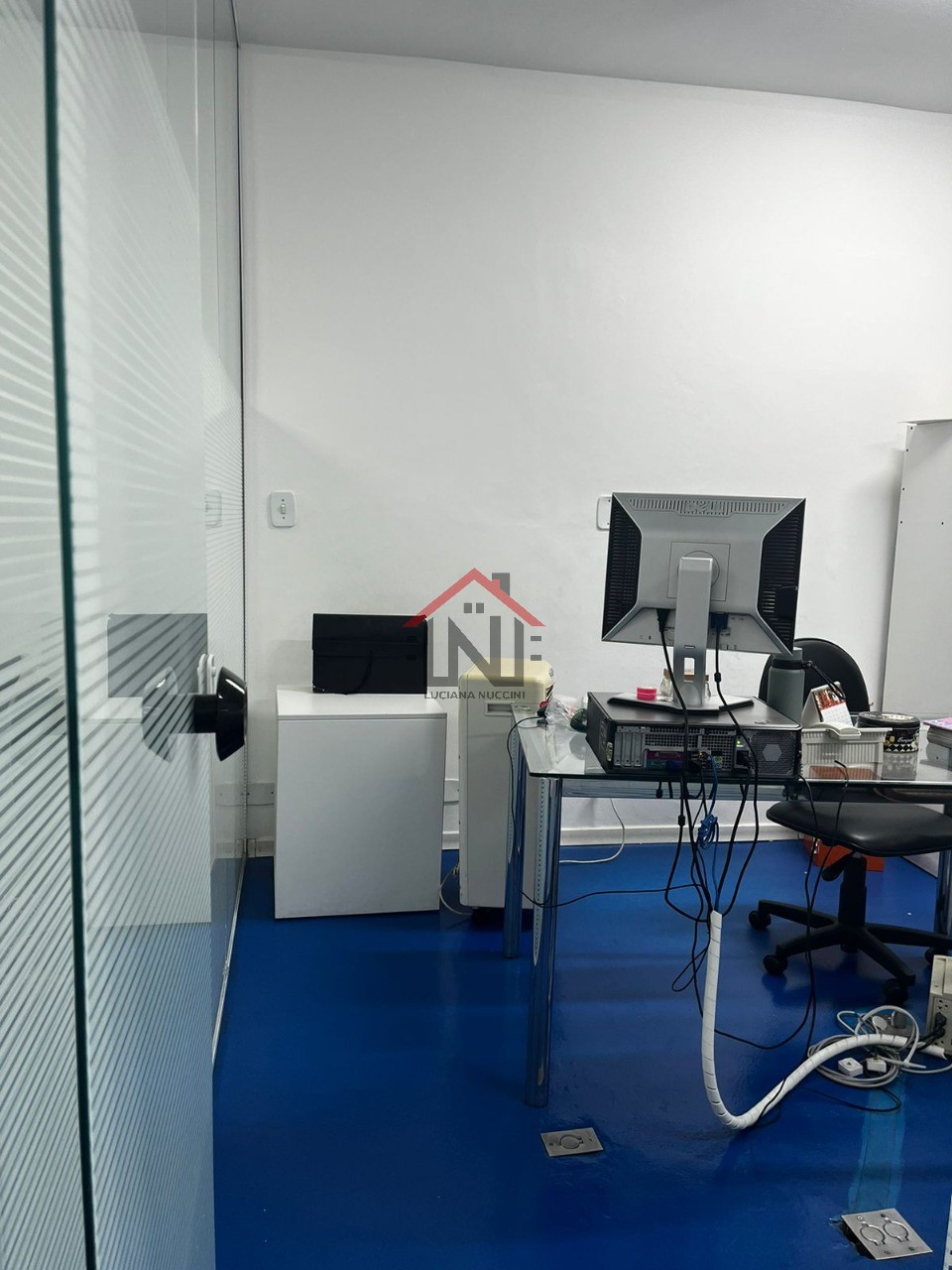 Conjunto Comercial à Venda na Consolação, São Paulo-SP: 1 Sala, 2 Banheiros, 6 Vagas, 334m² de Área!