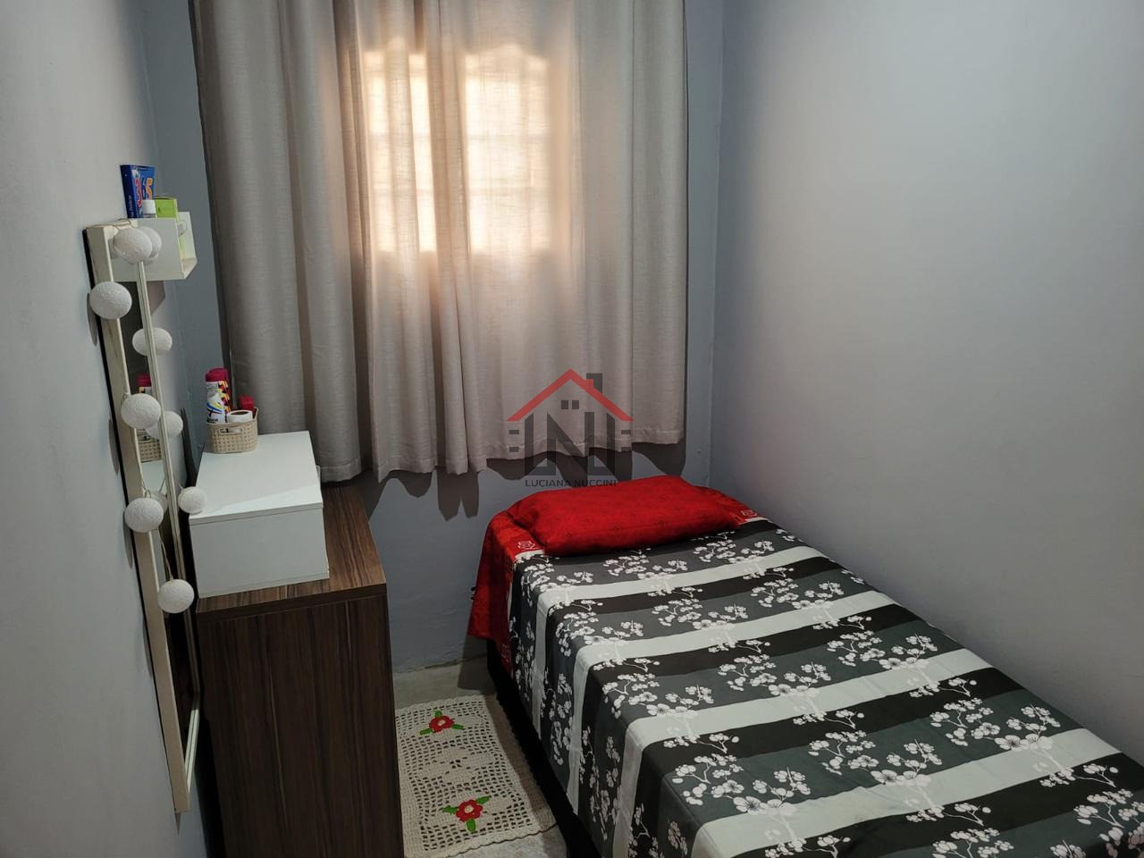 Imperdível residência à venda na Vila Liviero, São Paulo-SP: 3 quartos, 1 sala, 3 banheiros, 2 vagas de garagem, 170m².