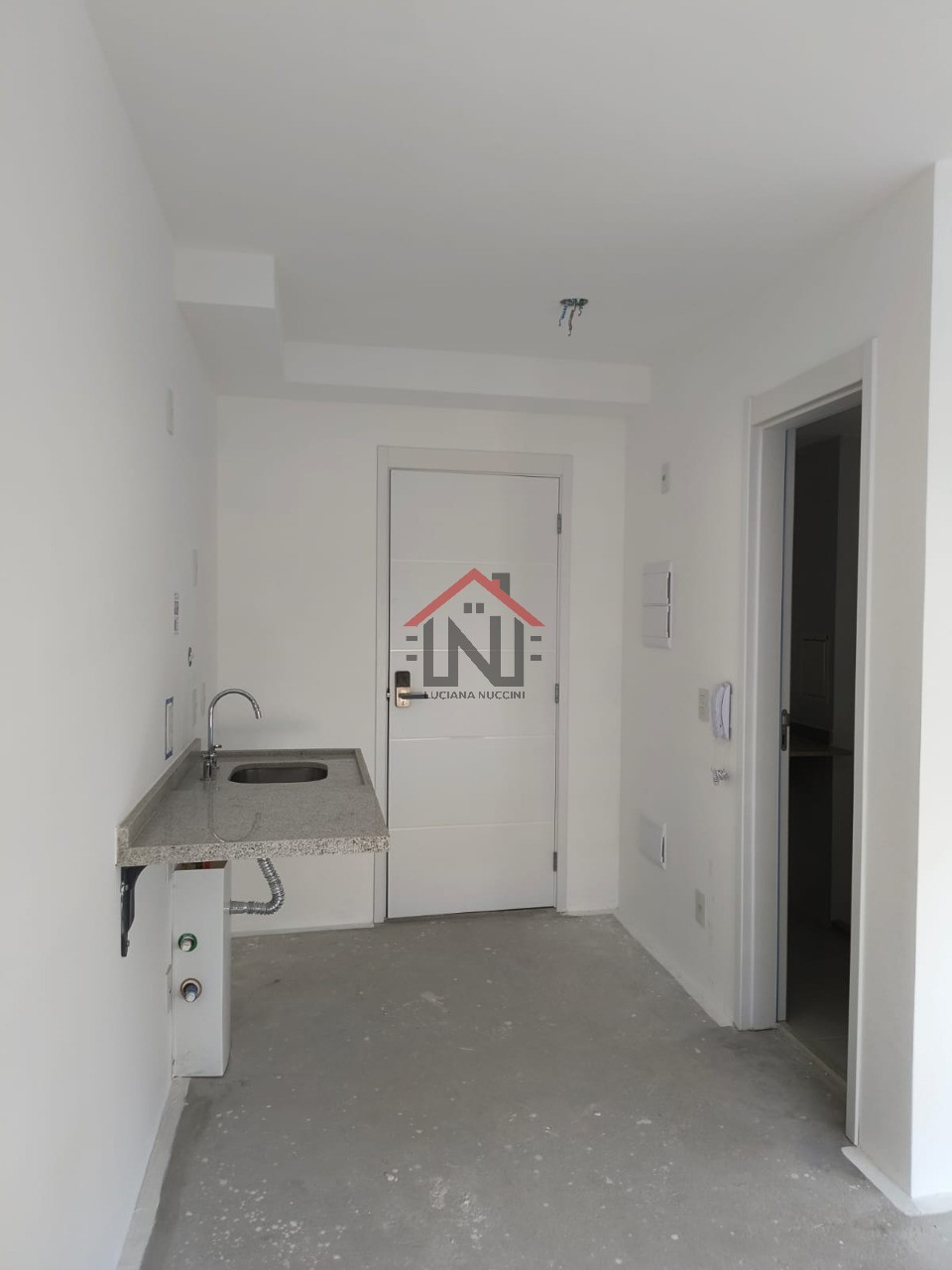 Apartamento à venda no Ipiranga, São Paulo-SP: 1 quarto, 1 banheiro, 20,00 m² de área. Aproveite!