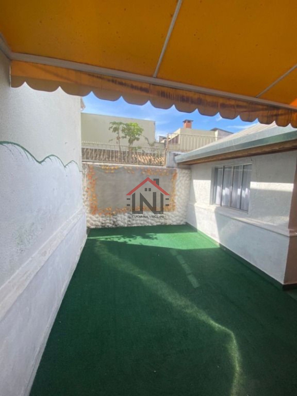 Imperdível: Casa à venda em São Paulo-SP, Vila Mariana. 3 quartos, 4 banheiros, 5 vagas de garagem e 360m² de área!