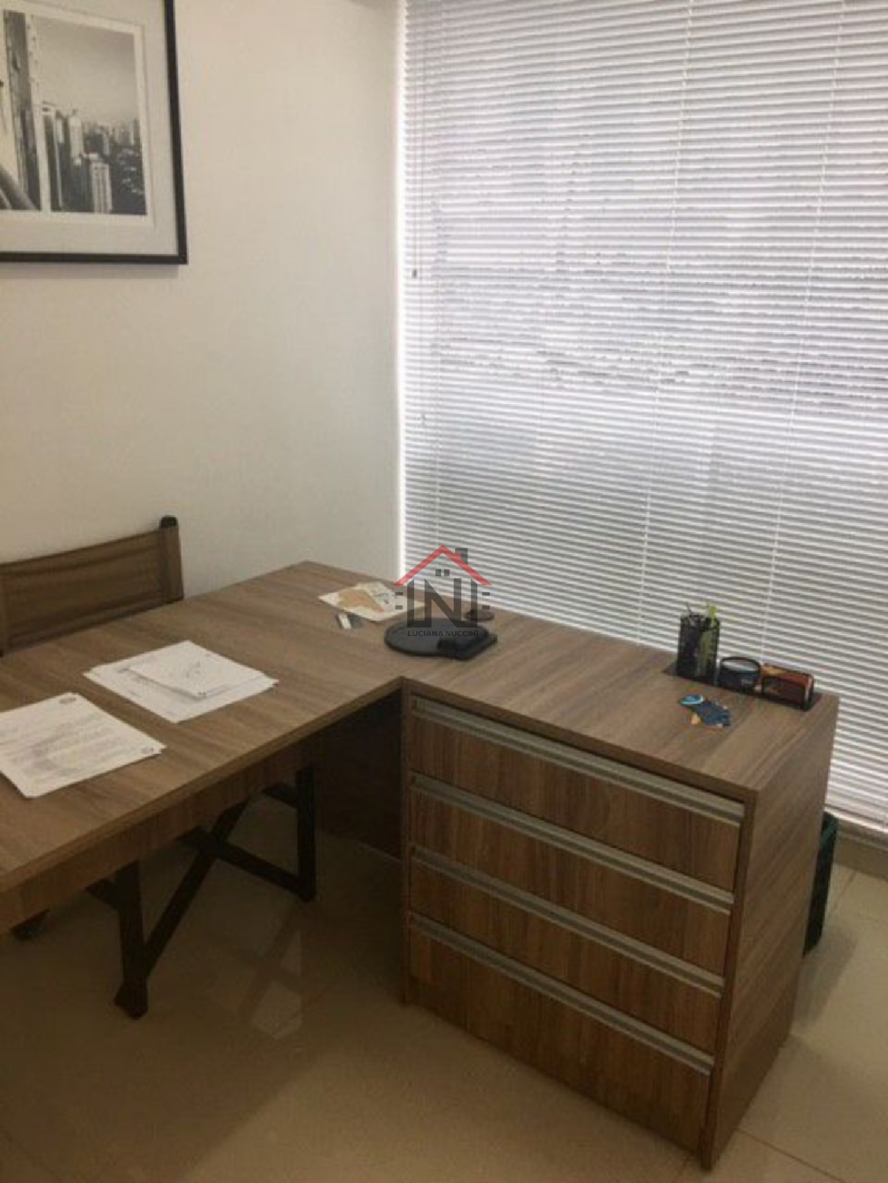 Excelente oportunidade de locação de conjunto comercial no Itaim Bibi, São Paulo-SP: 1 banheiro, 1 vaga e 51m²!