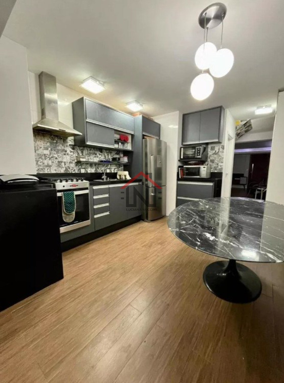 Imperdível: Casa à venda no Brooklin, São Paulo-SP - 2 quartos, 2 suítes, 1 sala, 3 banheiros, 1 vaga, 136m².