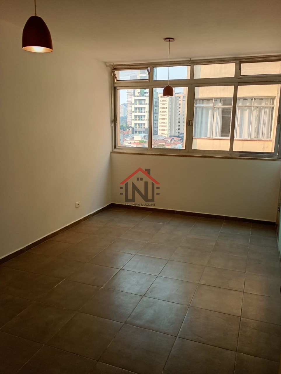 Studio de Luxo para Locação em Pinheiros - São Paulo-SP: 1 Quarto, 1 Banheiro, 24m², Imperdível!