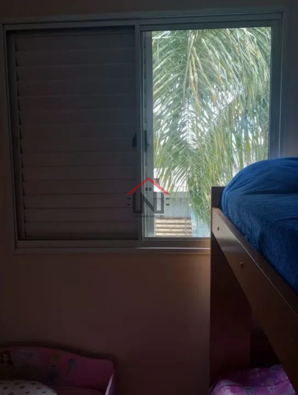 Apartamento para locação: 2 quartos, 1 sala, 1 banheiro, 1 v