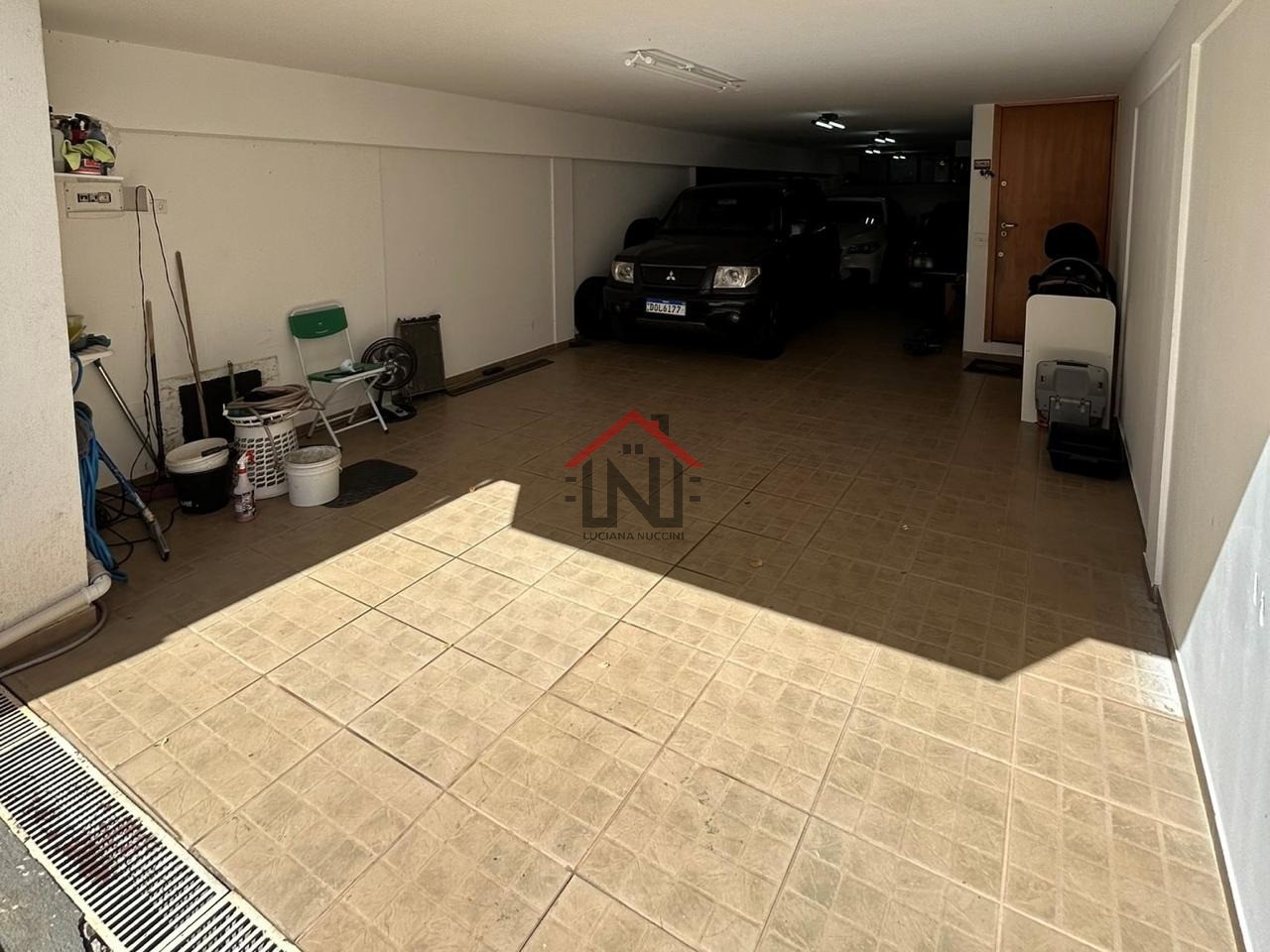 Imperdível Casa à Venda na Vila Mariana, São Paulo-SP: 3 Quartos, 3 Suítes, 1 Sala, 4 Banheiros, 6 Vagas de Garagem, 243m².