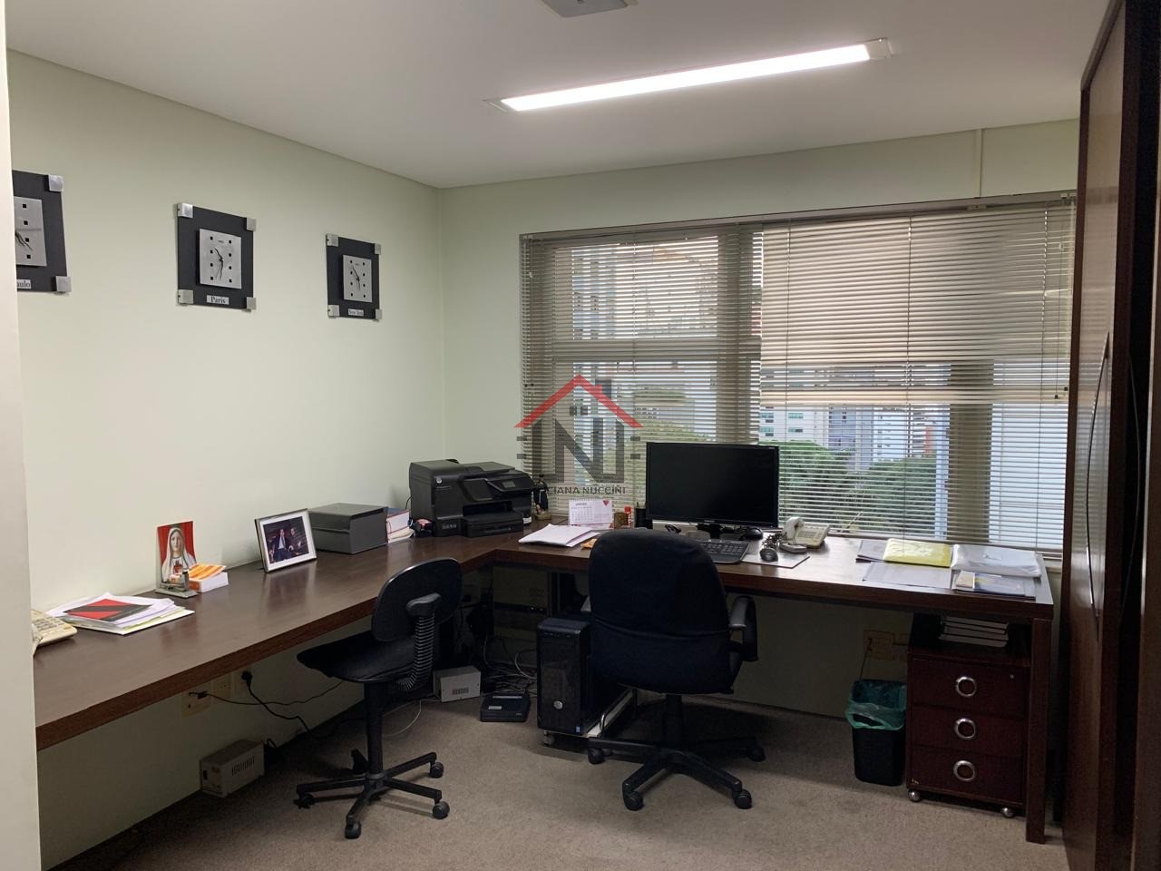 Conjunto Comercial para Locação em São Paulo-SP, Jardim Paulista: 5 Salas, 2 Banheiros, 58m² de Área. Agende sua visita!