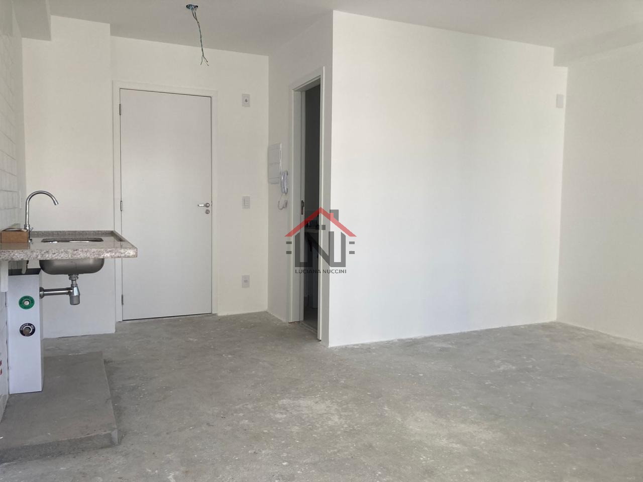 Apartamento à venda em Pinheiros, São Paulo-SP: 1 quarto, 1 banheiro, 27m² de área. Aproveite essa oportunidade!