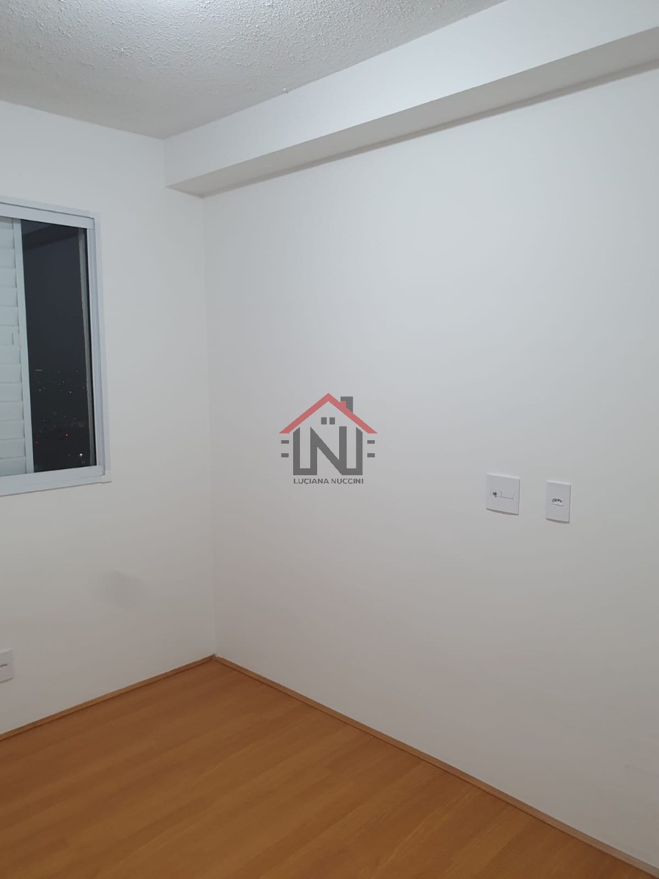 Imperdível: Apartamento à venda em São Paulo-SP, Jardim Santa Emília. 2 quartos, 1 sala, 2 banheiros, 1 vaga, 40m².