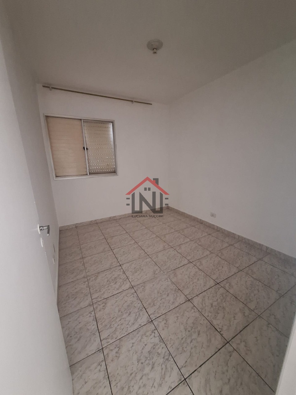 Apartamento à venda em São Paulo-SP, Vila Fachini: 2 quartos, 1 sala, 1 banheiro, 1 vaga de garagem, 55m² de área. Venha conferir!