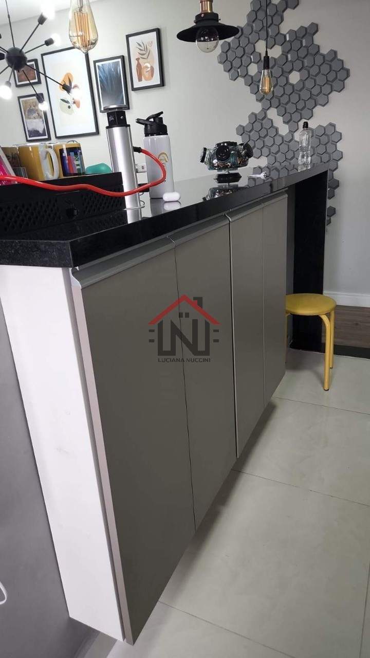 Apartamento à venda na Vila Arapuã: 2 quartos, 1 sala, 1 banheiro e 1 vaga de garagem em SP!
