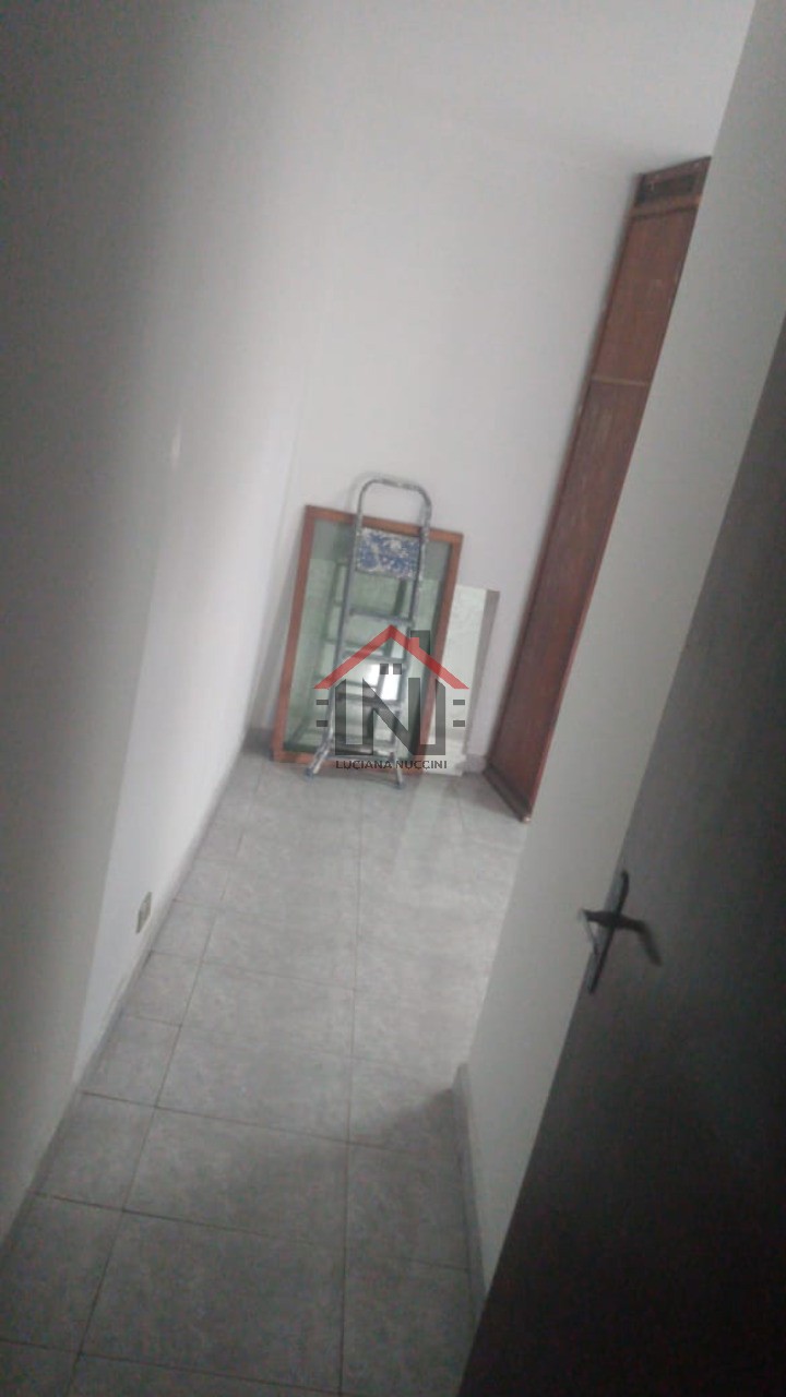 Imperdível oportunidade de casa para venda ou locação em São Paulo-SP, Vila Moraes: 4 quartos, 1 suíte, 1 sala, 4 banheiros, 3 vagas de garagem, 406,25 m²!