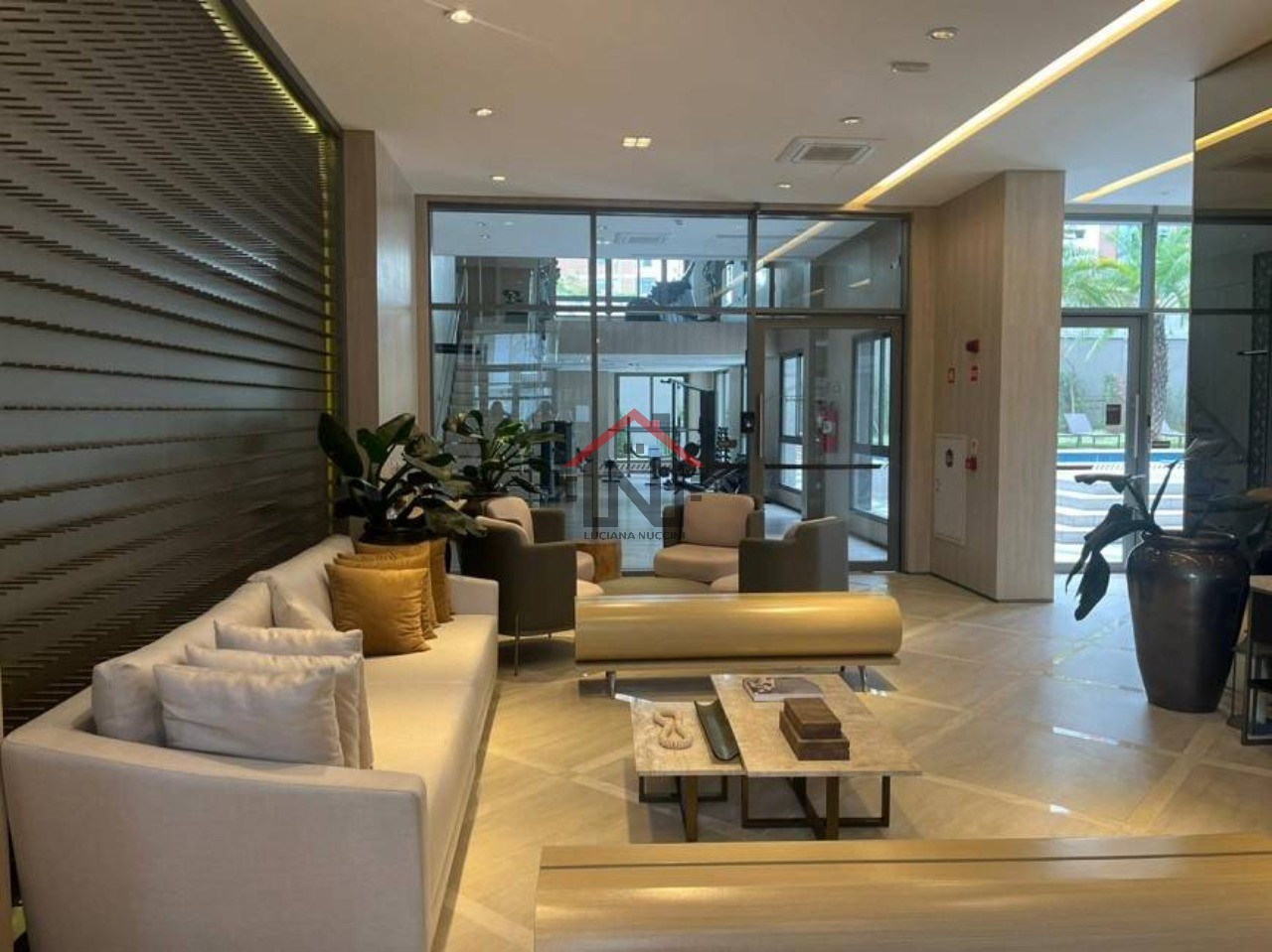 Apartamento para locação no paraíso: 1 quarto, 1 sala, 1 ban