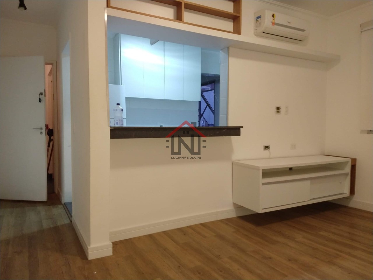 Apartamento à venda na Liberdade, São Paulo-SP: 1 quarto, 1 banheiro, 1 vaga de garagem, 45m²!