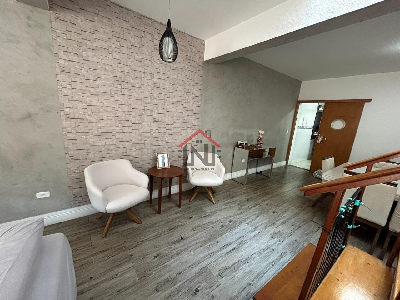 Imperdível Casa à Venda na Vila Mariana, São Paulo-SP: 3 Quartos, 3 Suítes, 1 Sala, 4 Banheiros, 6 Vagas de Garagem, 243m².