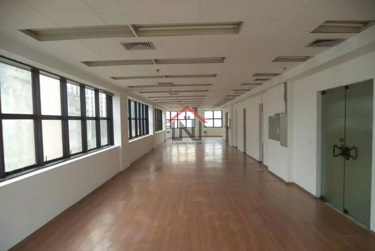 Conjunto Comercial de Alto Padrão na Vila Buarque, São Paulo-SP 188m², 4 Banheiros e 5 Vagas de Garagem!