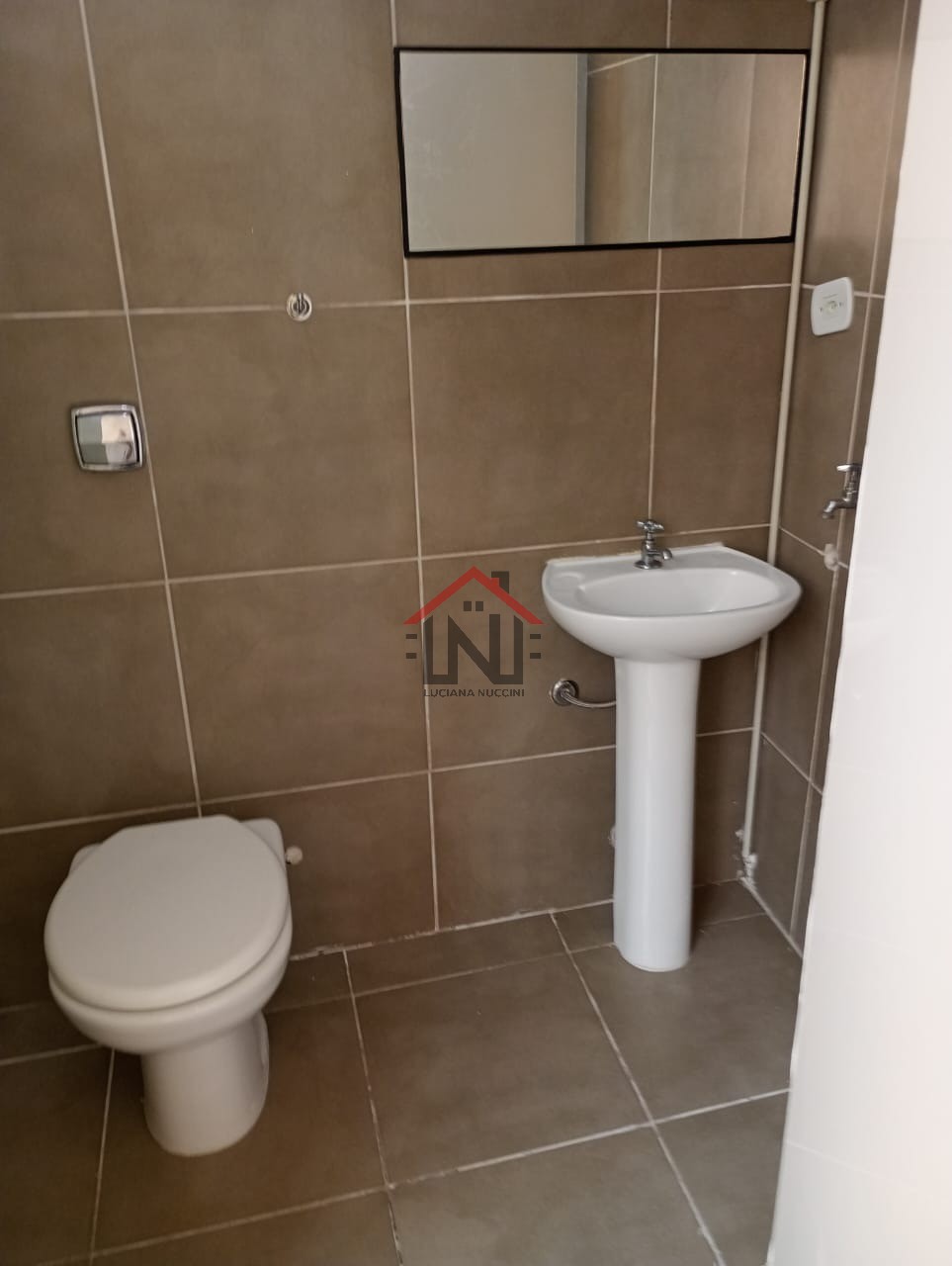 Studio de Luxo para Locação em Pinheiros - São Paulo-SP: 1 Quarto, 1 Banheiro, 24m², Imperdível!