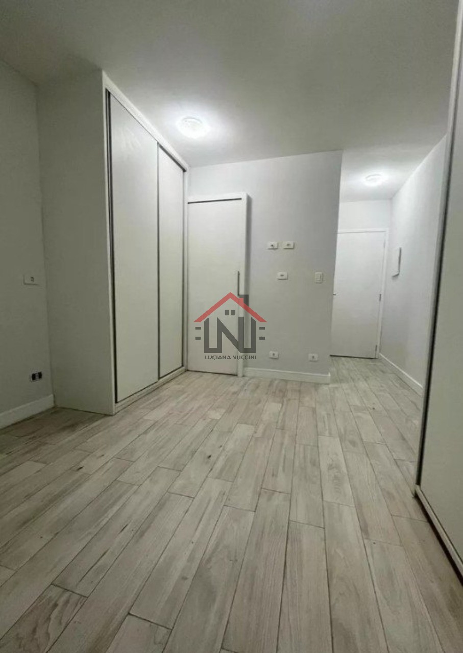 Imperdível: Casa à venda no Brooklin, São Paulo-SP - 2 quartos, 2 suítes, 1 sala, 3 banheiros, 1 vaga, 136m².