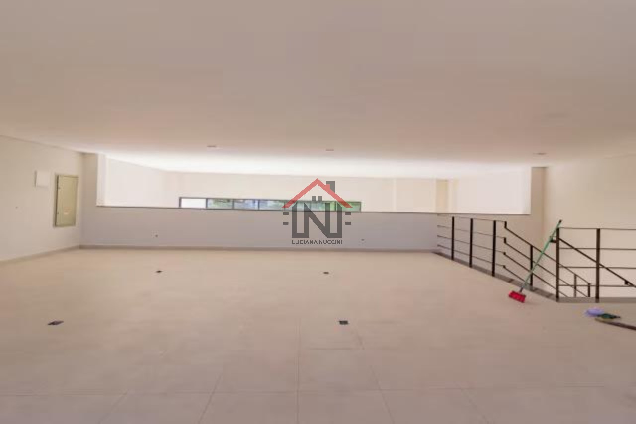 Casa para Locação com 2 Salas, 1 Banheiro, 6 Vagas e 450m² no Ipiranga - São Paulo-SP!