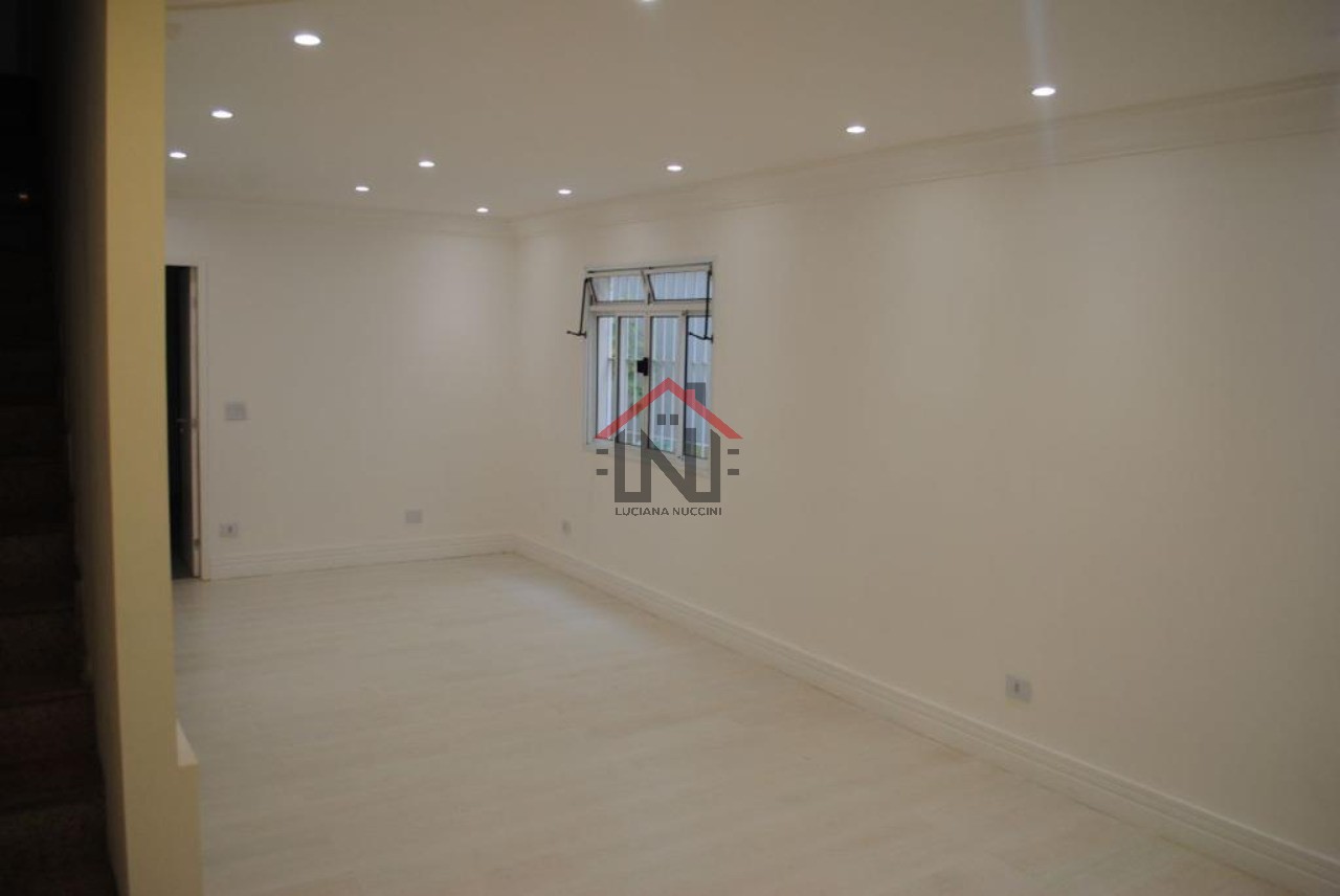 Imperdível oportunidade de adquirir casa com 3 quartos e 3 suítes na Vila Mariana, São Paulo!