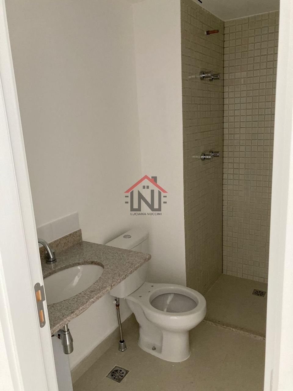 Apartamento à venda em Pinheiros, São Paulo-SP: 1 quarto, 1 banheiro, 27m² de área. Aproveite essa oportunidade!
