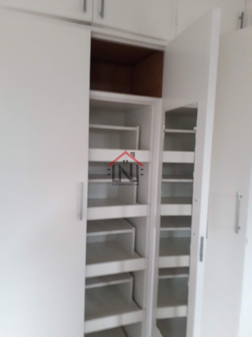 Apartamento à venda em São Paulo-SP, na Vila Nova Conceição: 3 quartos, 1 suíte, 2 banheiros, 2 vagas de garagem, 150m²!