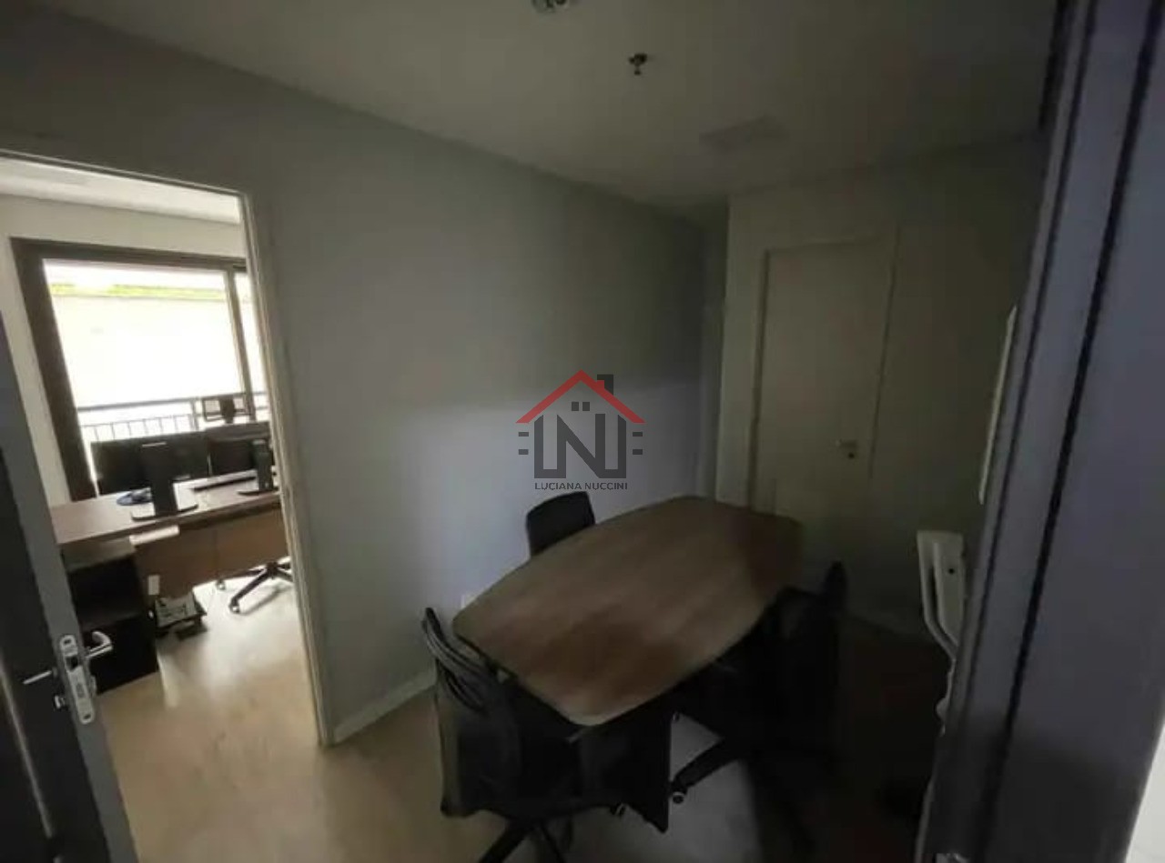 Conjunto Comercial à Venda em São Paulo-SP, Bairro Aclimação: 1 Sala, 1 Banheiro e 1 Vaga na Garagem!