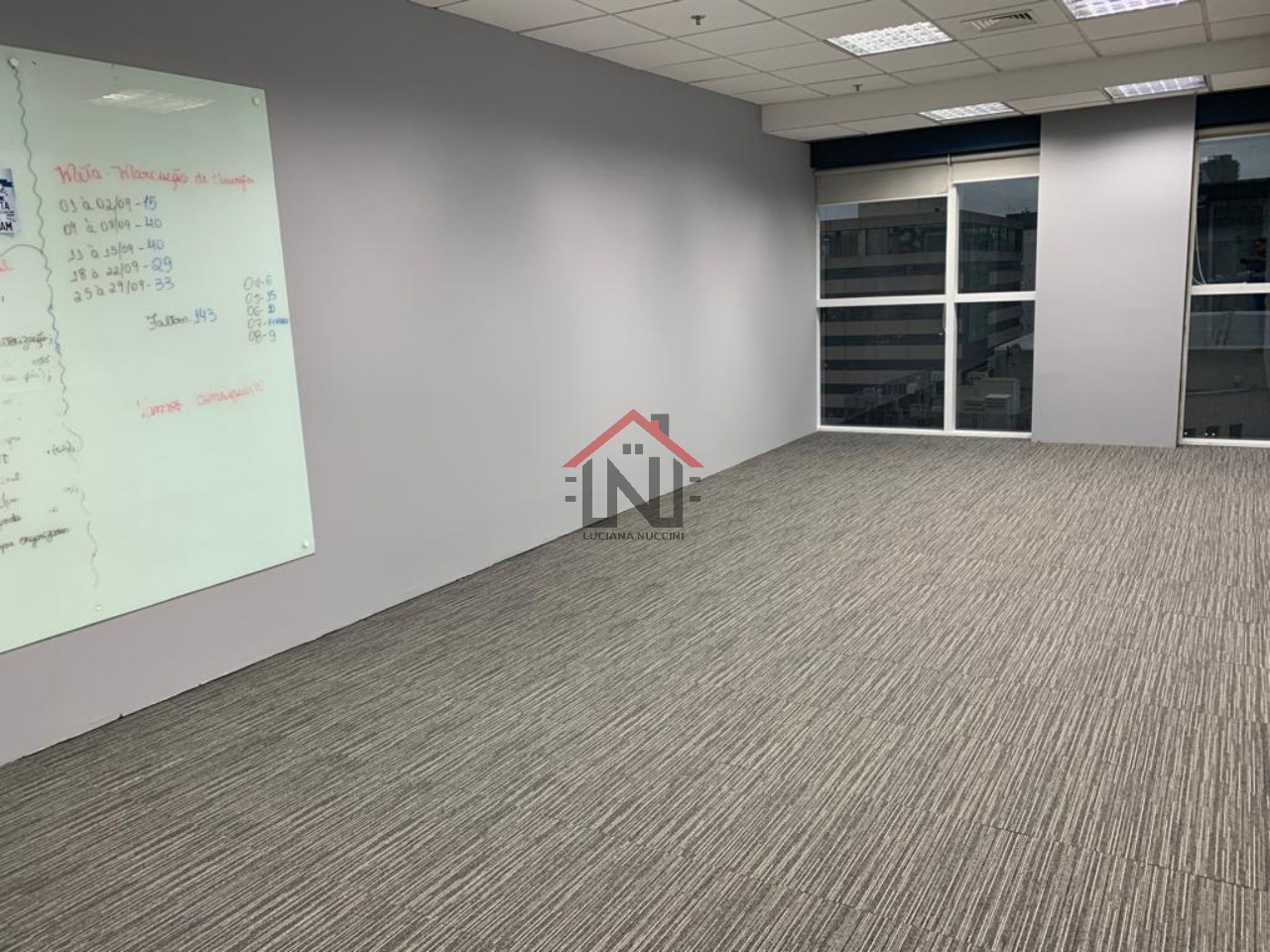 Conjunto Comercial de Alto Padrão na Vila Olímpia - São Paulo-SP 1 sala, 6 banheiros, 11 vagas de garagem, 373 m²