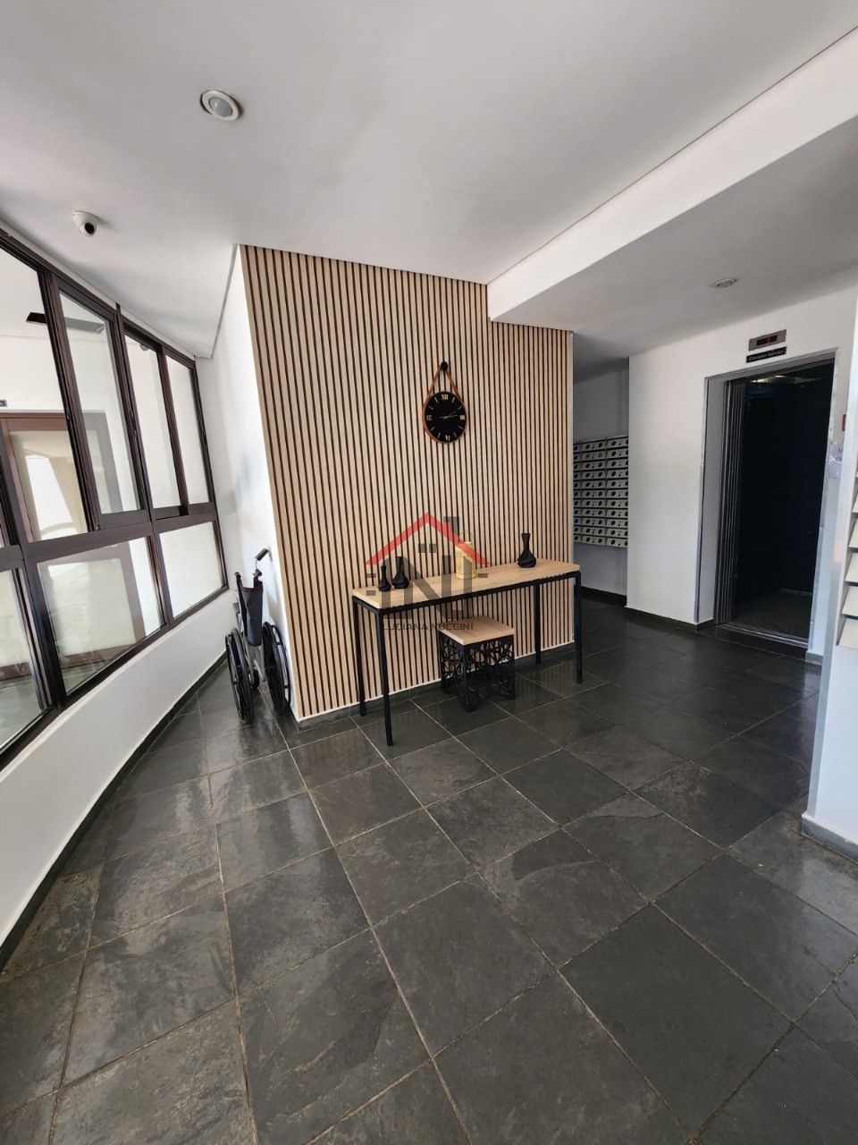 Apartamento à venda na Vila Arapuã: 2 quartos, 1 sala, 1 banheiro e 1 vaga de garagem em SP!