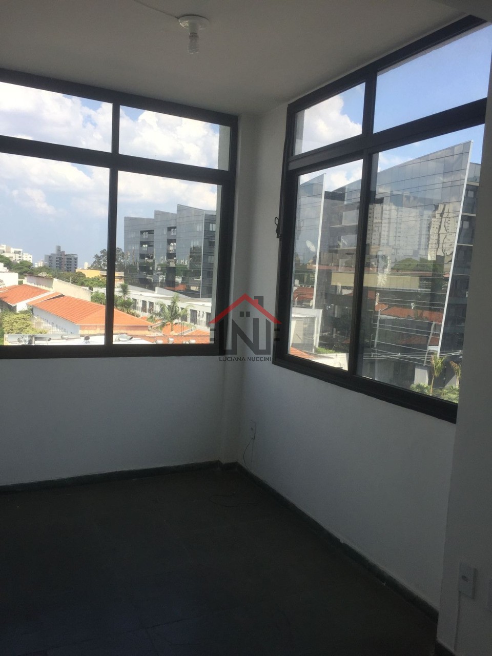 Sala Comercial de 50m² para Locação na Vila Mariana, São Paulo-SP - Imperdível!