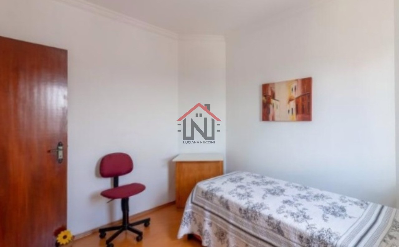 Imperdível Apartamento à Venda em São Paulo-SP - Vila Dom Pedro I: 3 Quartos, 1 Suíte, 1 Sala, 2 Banheiros, 3 Vagas, 189m²