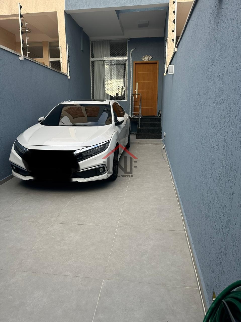 Imperdível! Casa à venda em São Paulo - Vila Moinho Velho com 3 quartos, 1 sala, 3 banheiros e garagem. Venha conhecer!