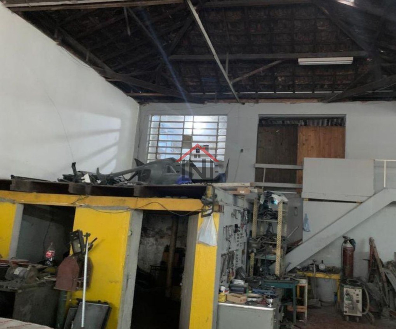 Galpão Comercial de Alto Padrão para Locação na Vila Mariana, São Paulo-SP: 600m², 1 Sala, 1 Banheiro e 7 Vagas de Garagem