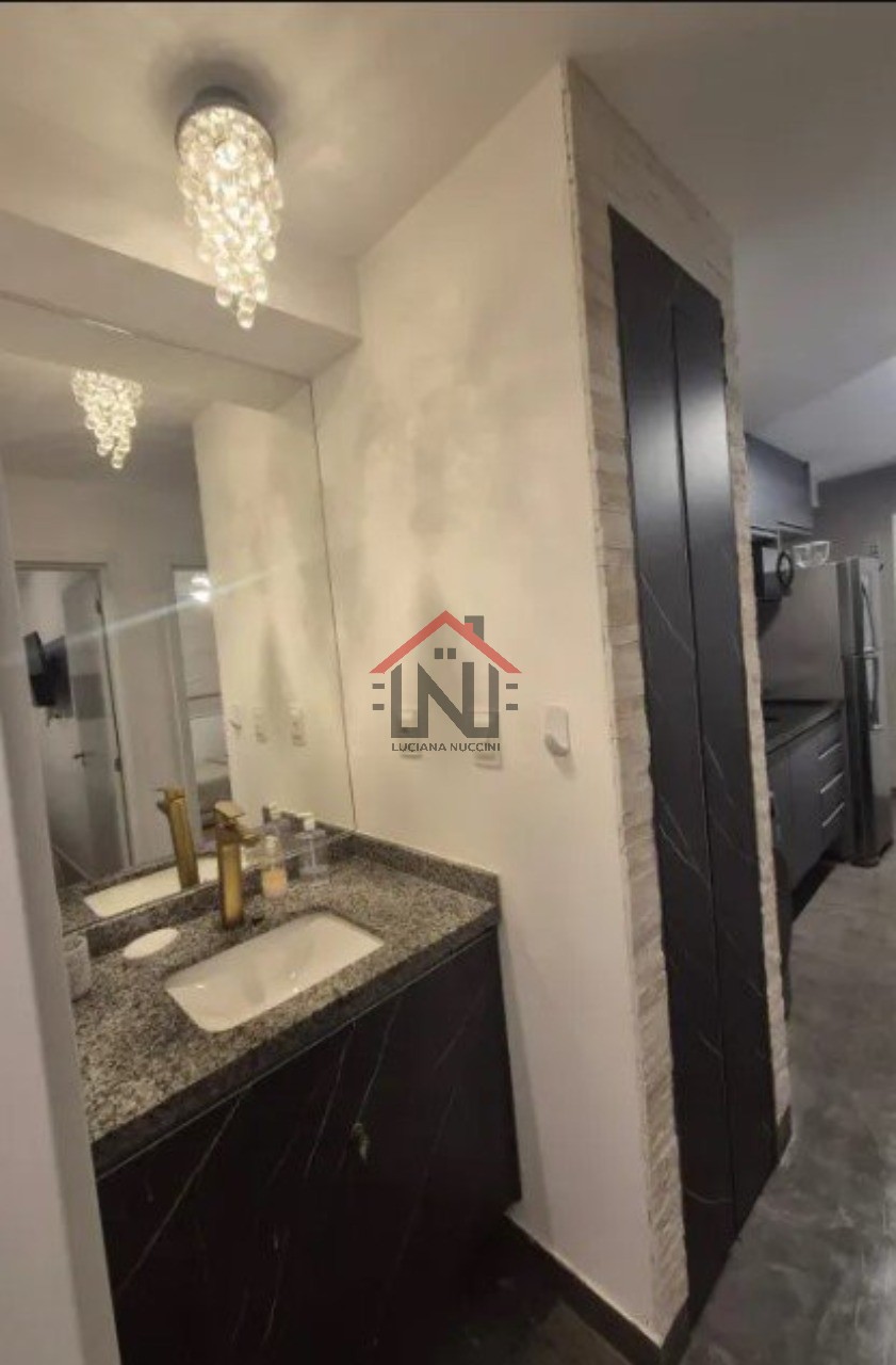 Apartamento para locação no Centro de SP: 2 quartos, 1 sala, 1 banheiro, 56,00 m² de área!