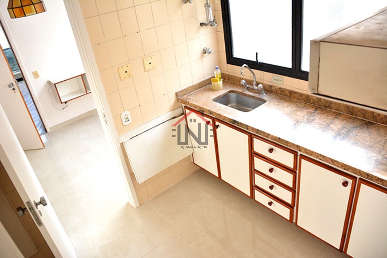 Imperdível! Apartamento de Luxo em São Paulo-SP, 3 quartos, 3 suítes, 3 vagas no Jardim Monte Verde - 195m². Confira já!