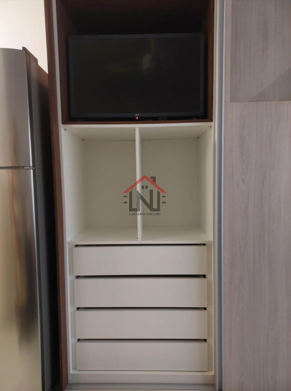 Studio de Luxo na Vila Mariana: 1 Quarto, 1 Banheiro, 25,70m² - Venda ou Locação em SP