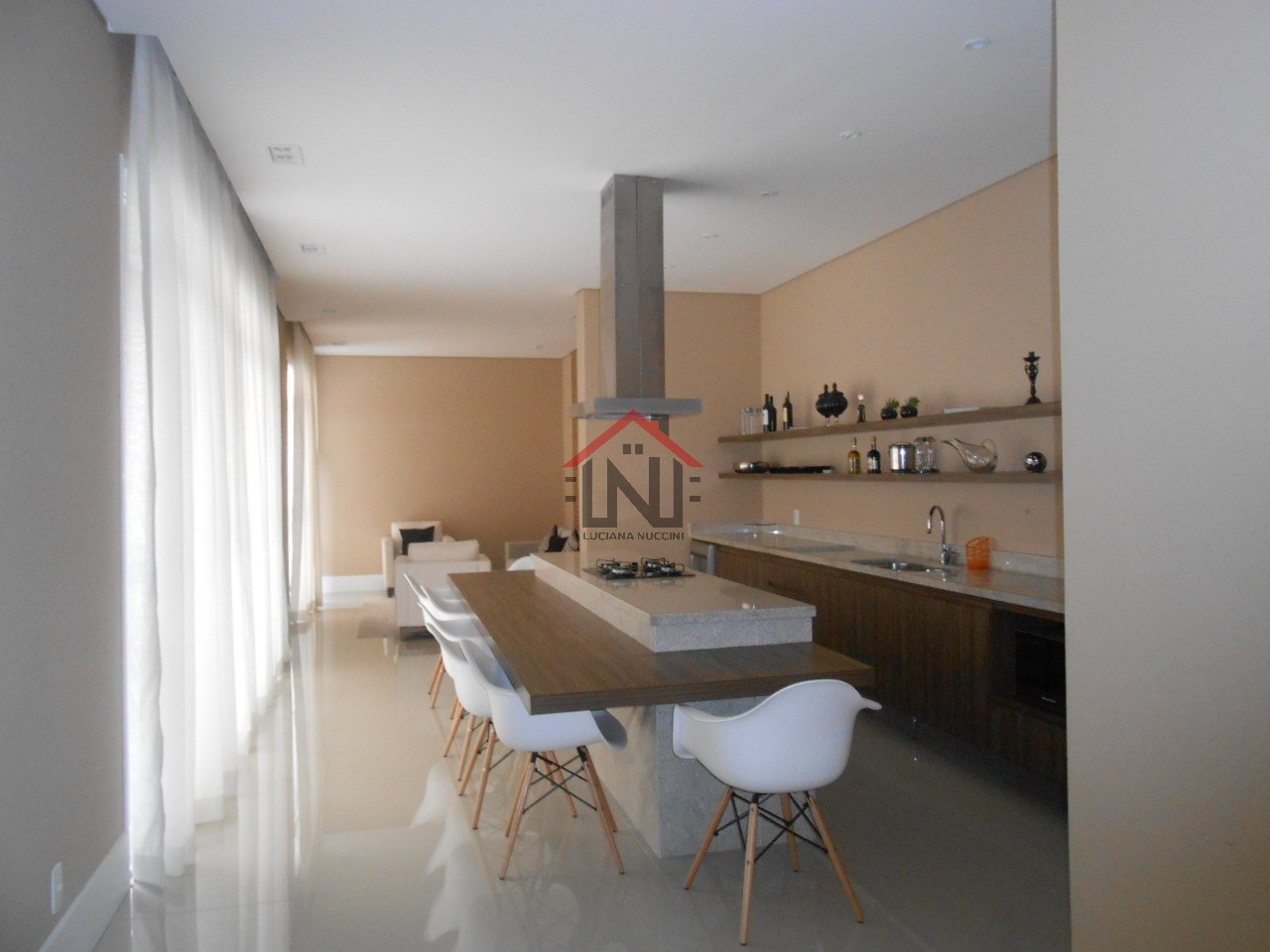 Studio de Luxo na Bela Vista: 1 Quarto, 1 Vaga de Garagem - 32m² - São Paulo-SP