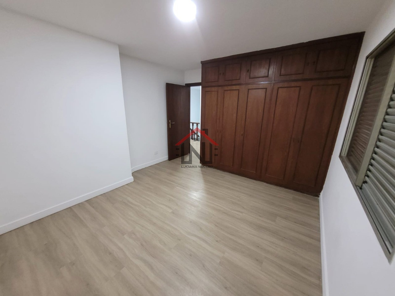 Excelente oportunidade de locação: Casa comercial com 7 quartos e 330m² no Planalto Paulista, São Paulo-SP!