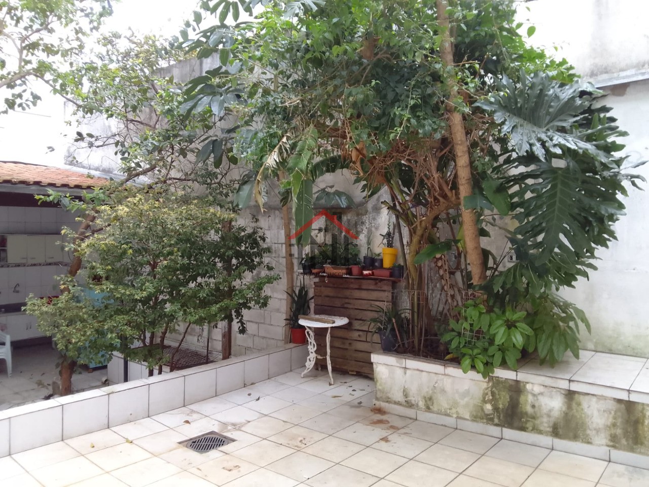 Imperdível Casa à Venda em São Paulo-SP, Bairro Ipiranga: 5 Quartos, 1 Sala, 3 Banheiros, 2 Vagas de Garagem!