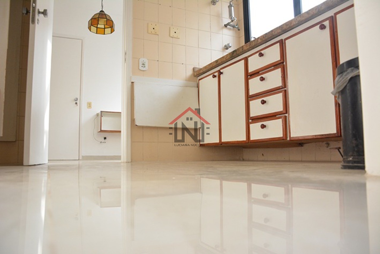 Imperdível! Apartamento de Luxo em São Paulo-SP, 3 quartos, 3 suítes, 3 vagas no Jardim Monte Verde - 195m². Confira já!